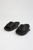 WG500 Köpekbalığı Siyah Unisex Tam Ortopedik Terlik Shark Slides thumbnail 1