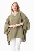 Yarım Kol Nadya V Yaka Müslin Yazlık Bluz Haki Hk thumbnail 1