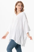 Yarım Kol Nadya V Yaka Müslin Yazlık Bluz Beyaz Byz thumbnail 4