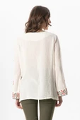 Uzun Kol Şile Bezi Kiraz Nakış İşlemeli Yazlık Bluz Krem Krm 2XL-3XL Krem thumbnail 2