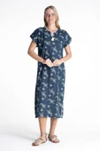 Kısa Kol Şile Bezi Baskılı Midi Boy Yazlık Elbise Serpme Desen Petrol Ptrl thumbnail 1