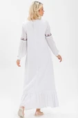 Uzun Kol Şile Bezi Seher Uzun Tesettür Elbise Beyaz Byz M Beyaz thumbnail 2
