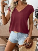 Kadın Kısa Kollu V Yakalı Arkadan Kurdele Detaylı Viskon Bluz thumbnail 2