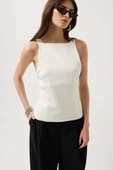 Sırt Kurdele Detay Bluz thumbnail 1
