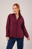 Düğmeli Ve Çizgi Detaylı Bordo Gömlek thumbnail 1