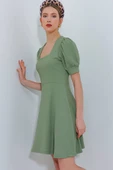 Çağla Yeşili Kare Yaka Örme Mini Elbise - 2