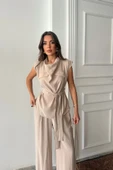 TENCEL MODAL KOLSUZ BLUZ KAPALI CEP DETAYLI DÖKÜMLÜ - PANTOLON TAKIM - Bej thumbnail 2