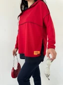 Kadın Kırmızı Kapşonlu Etek Ucu Detay Arma Ters Dikiş Gorunumlu Ikili Takım thumbnail 12