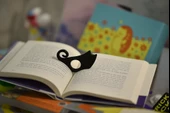 Kedi Tasarımlı Kitap Tutucu (SİYAH) Yüzük  Sayfa Açık Tutucu  Okuma Yardımcısı  Parmak Sayfa Sabitleyici - 1