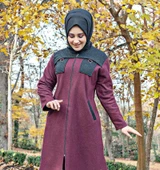 Omuzu Parçalı Vişne Tesettür Kap - 3