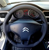 DİKİŞLİ DİREKSİYON KILIFI SİYAH / NOKTALI DERİ SİYAH DİKİŞLİ CİTROEN ELYSEE VE PEUGEOT 301 İÇİN thumbnail 1