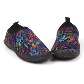 Kadın Renkli Kaydırmaz Tabanlı Ergonomik Tasarımlı Dayanıklı Plaj, Havuz, Deniz Ayakkabısı thumbnail 4