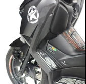 GP KOMPOZİT YAMAHA XMAX 250 / 400 2018-2022 UYUMLU BACAK KORUMA SİYAH thumbnail 3