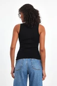 Kadın Siyah Fitilli Görünümlü Askılı Kalın Basic Atlet thumbnail 5