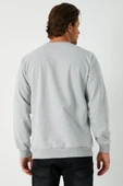 Erkek Gri Basic Bisiklet Yaka Sweatshirt thumbnail 6