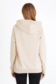 Metalic Kadın Bej Kapüşonlu Basic Örme Sweatshirt thumbnail 6