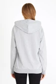 Kadın Gri Renk Kapüşonlu Basic Örme Sweatshirt thumbnail 6