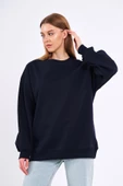 Lacivert Kadın Pamuklu Oversize Basic Bisiklet Yaka Sweatshirt - 3