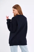 Lacivert Kadın Pamuklu Oversize Basic Bisiklet Yaka Sweatshirt - 5