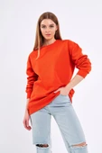 Turuncu Kadın Pamuklu Oversize Basic Bisiklet Yaka Sweatshirt thumbnail 4