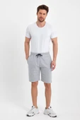 Erkek Regular Fit Yanları Cepli Rahat Kesim Şort thumbnail 9