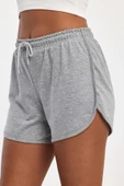 Kadın Yırtmaçlı Mevsimlik Premium Kumaş Regular Fit İpli Gri Kısa Mini Şort thumbnail 1