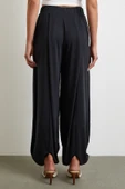 Paça Detaylı Şalvar Pantolon Antirasit thumbnail 6