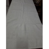 BEYAZ AYAK HAVLUSU -İHRACAT FAZLASI - EBADI: 49 X 94 cm - % 100 COTTON - TEK TARAFI HOTEL YAZILI - 3
