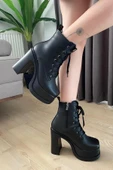 Kadın Simya Siyah Bağcıklı Detaylı 12 cm Platform Topuklu Fermuarlı Bot - 1