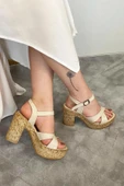 Kadın Leina Bej Çapraz Bant 10 cm Platfom Topuklu Mantar Taban Ayakkabı & Sandalet K-800 - 1