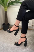 Kadın Verlino Siyah Cilt Tek Bantlı Bantlı Bilektan Bağlamalı 10 cm Platfom Topuklu Aykkabı - 2