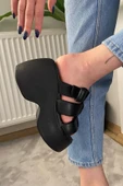 Kadın Bonti Siyah Üç Biyeli Toka Detaylı Kalın Taban Ortopedik Sandalet K-3030 - 4