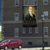 Şık Takım Elbiseli Sivil Gazi Mustafa Kemal Atatürk -Poster Cephe Bayrak - 300x450cm - 1