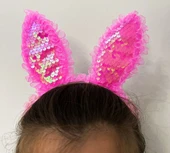 Kenarları Dantelli Fuşya Pullu Payetli Led Işıklı Tavşan Kulak Taç 23x19 Cm thumbnail 1