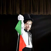 Renk Değiştiren Sihirli Mendil Sihirbazlık Oyunu thumbnail 4