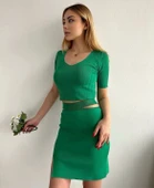 Etekli triko takım yeşil t23107 thumbnail 4