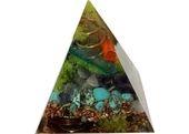 Orgonit Fosforlu Piramit Küçük 6 cm thumbnail 2