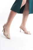 Kadın Arina Krem Cilt 9 Cm İnce Topuklu Sivri Burunlu Yanları Acık Stiletto - 4