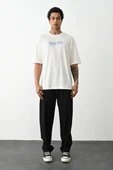 Unisex Baskılı Oversize T-Shirt - Beyaz thumbnail 3