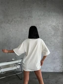 Unisex Düz Biskilet Yaka Oversize T-shirt - Beyaz thumbnail 4