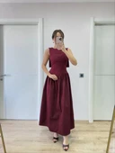 Krep Arkası Kanat Arka Ön Pens Detaylı Uzun Kadın Elbise - Bordo thumbnail 3