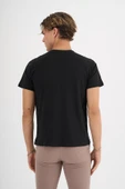 Erkek Siyah Baskılı %100 Pamuklu Standart Kalıp T-Shirt - 3