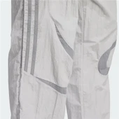 2000 TP - 6