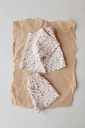 Renkli Çiçek Baskılı Waffle Şort Takım thumbnail 8