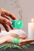 Fontenay Doğal Çatlaklara Karşı Etkili - Nemlendirici & Yumuşatıcı El - Ayak -tırnak Bakım Ve Masaj Mumu Sweetline 50 ML - 1