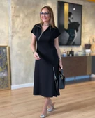 Kadın Kısa Kollu Yakadan Ve Etekten Fermuarlı Midi Viskon Iki Iplik Elbise thumbnail 2