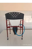 medikaltec Taharet Musluklu Seyyar Katlanabilir Hasta Yaşlı Tuvalet Sandalyesi Klozetli Wc Li Oturak thumbnail 1
