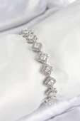 Pirinç Zirkon Taşlı Yonca Baget Model Gümüş Renk VIP Seri Kadın Bileklik - EBJ250726W36777 thumbnail 1