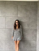 Kadın Uzun Kollu Kruvaze Yaka Kazayağı Mikro Mini Boy Elbise thumbnail 3