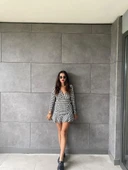 Kadın Uzun Kollu Kruvaze Yaka Kazayağı Mikro Mini Boy Elbise thumbnail 4